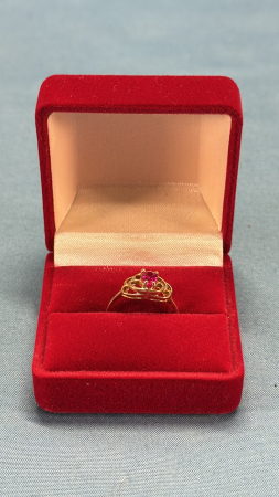 10KT Gold Ring