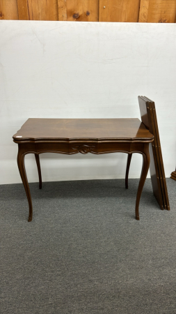Fold Out Banquet Table