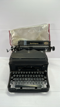 Remington Manual Typewriter
