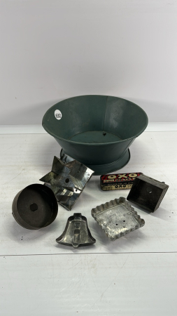 9" Sieve with (4) Cookie Cutters & Oxo Cubes Tin