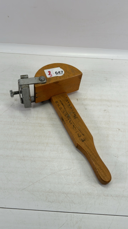 Curtain Rod Bender