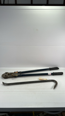 Mastercraft 30" Bolt Cutter & 24" Wrecking Bar
