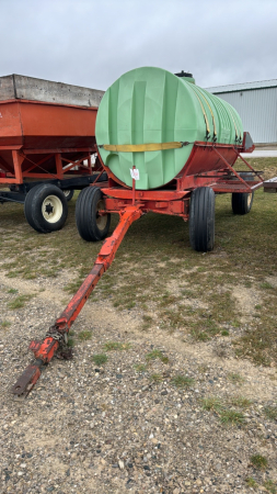 1000Gal Tank on Horst Wagon