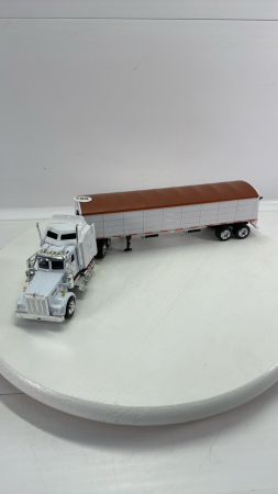 Kenworth Grain Trailer