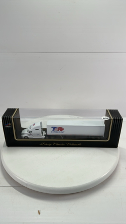 TNA Express Kenworth Semi