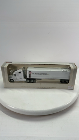 Co-Op Freightliner Semi