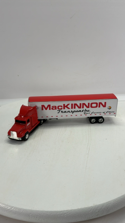 MacKinnon Transport Inc Freightliner Semi