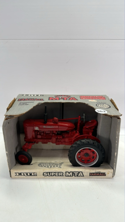 Farmall Super M-TA Special Edition Tractor