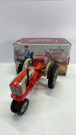 Ford 901 Tractor