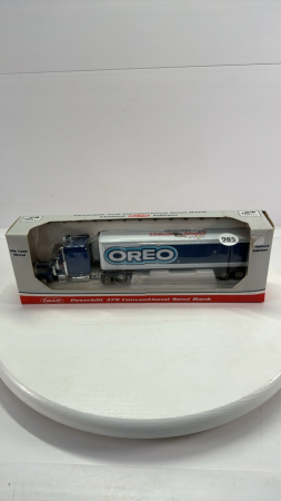 Oreo Peterbilt Semi