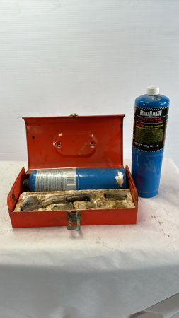 Hand Held Propane Torch with Cyclinders