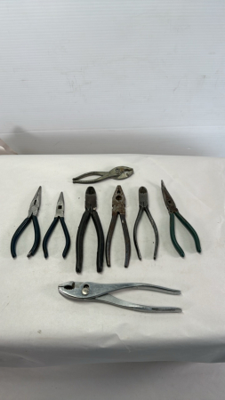 Assorted Plier Lot