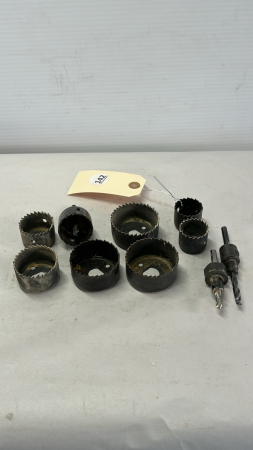 8 Piece Hole Saw Set with Arbors