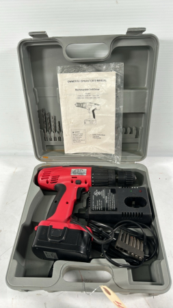 Bolton 18 V Cordless Drill in Plastic Case