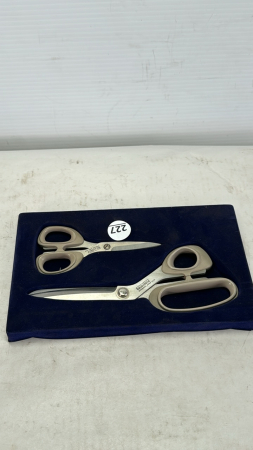 Pair of Scissors
