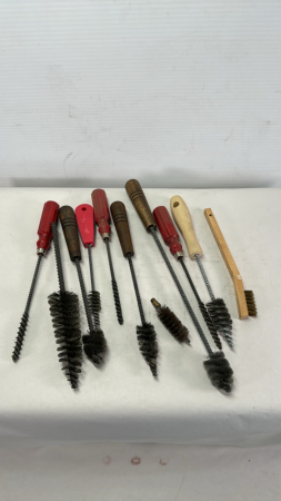 Quantity of Wire Brushes