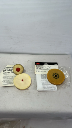 (2) Molding Adhesive Removal Discs