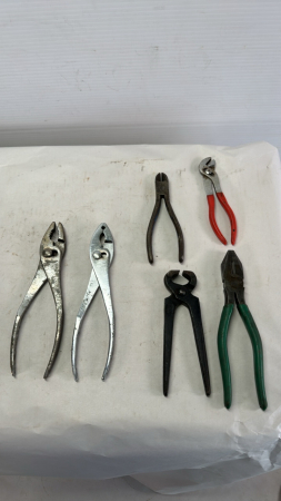 Assorted Plier Lot