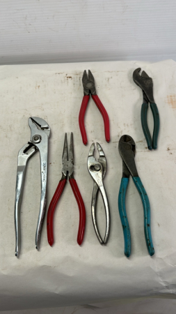 Small Hand Tool Lot