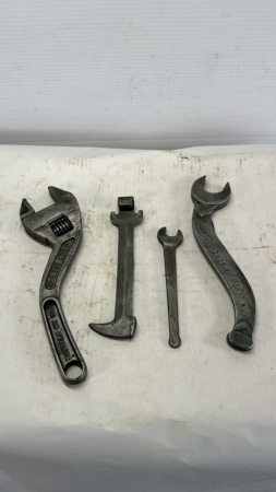 Vintage Wrench Lot