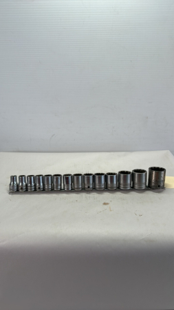Snap-On 1/2" Drive SAE 12 Point Socket Set