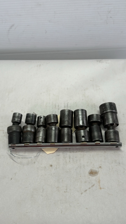 Assorted Wobble SAE Sockets