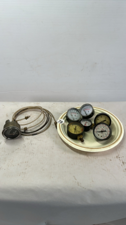 Assorted Gauges