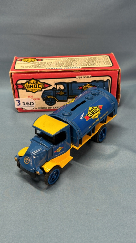 Sunoco 1926 Mack Tanker