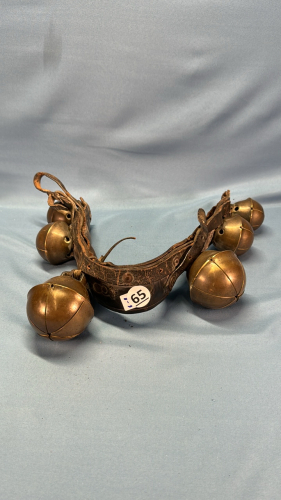 Strap of 6 Bells