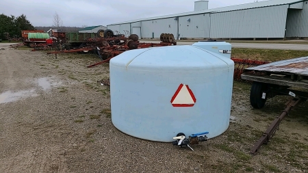 Norwesco 1300Gal Poly Tank