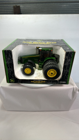 John Deere 8520 Tractor