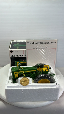 John Deere 720 Diesel Tractor