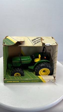 John Deere 5200 Tractor