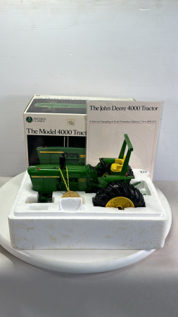 John Deere 4000 Tractor
