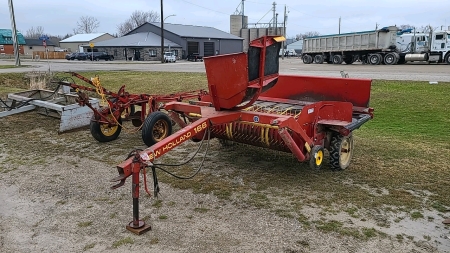 New Holland 166 Hay Inverter