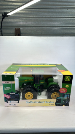 John Deere 9420 Radio Control Tractor