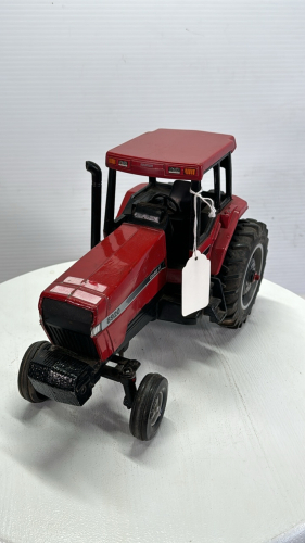 Case IH 8920 Tractor