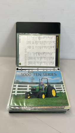 John Deere Binder