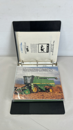 John Deere Binder