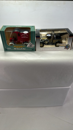 White(Agco)Model A Wrecker&Budweiser Delivery Car