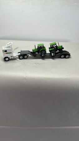 Deutz Allis Mac Semi w/6260& 7085 Tractors on Deck