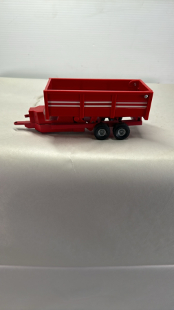 Metal & Plastic Dump Trailer