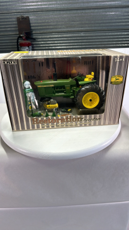 John Deere 4020 Tractor & Accessories