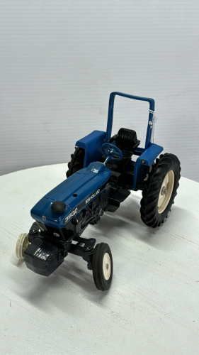 New Holland 3930 Tractor