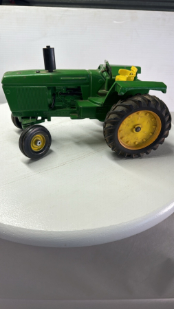John Deere Wide Front End Tractor