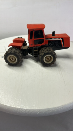 Deutz-Allis 4W-305 Tractor