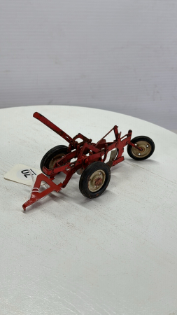 Tru Scale 2 Furrow Plow