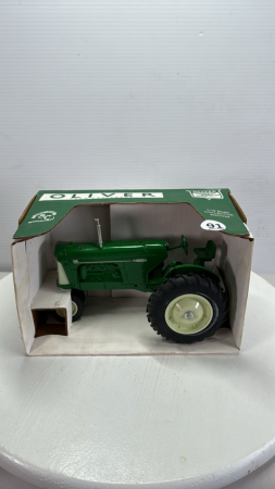 Oliver 880 Tractor