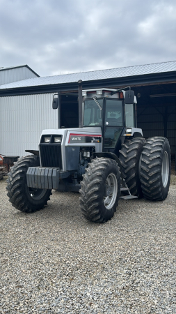 White 125 workhorse MFWD Tractor