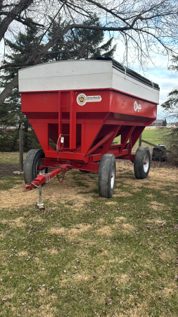 Unverferth 325 Gravity Wagon